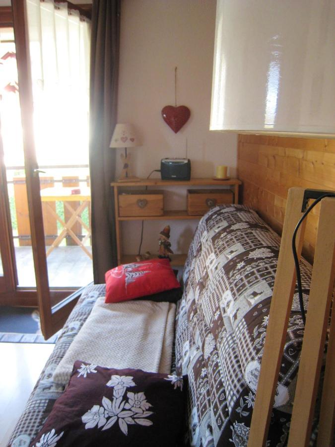 Appartement Au Pied Des Pistes, Avec Vue Sur La Montagne Bernex Ngoại thất bức ảnh